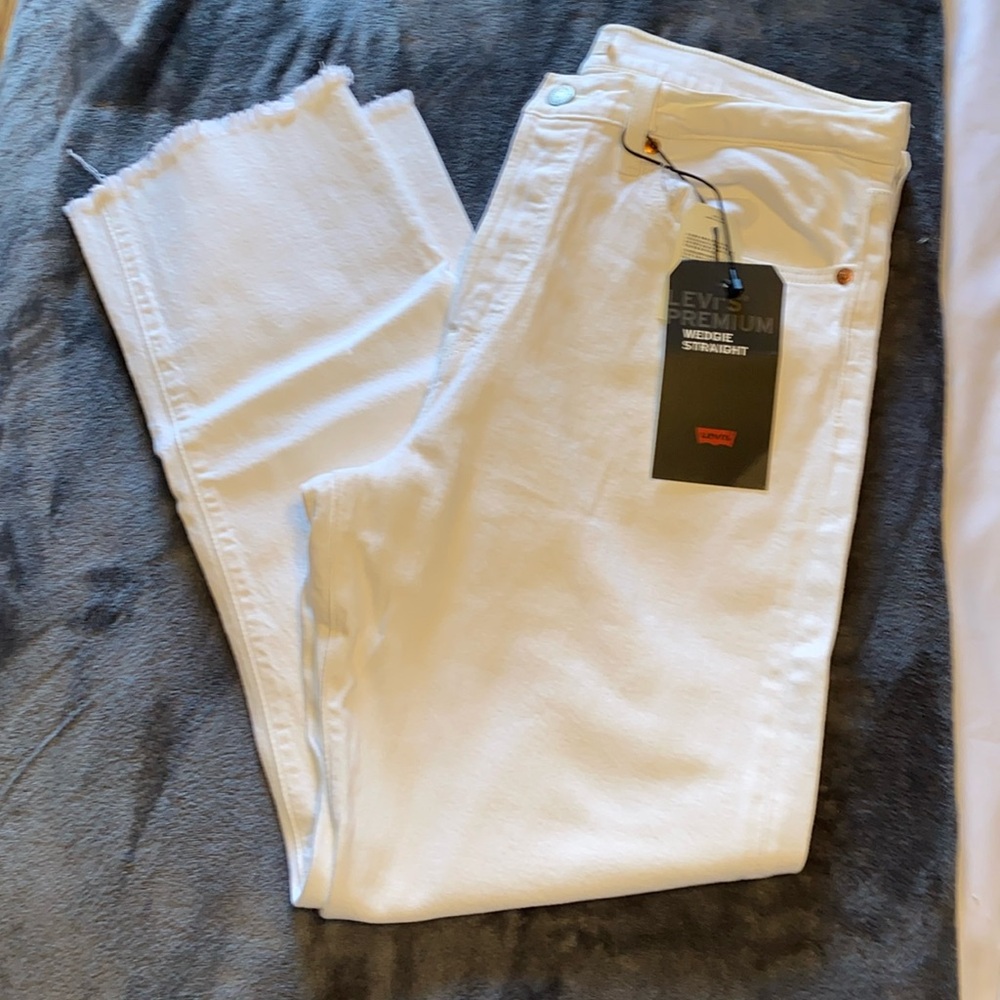 Levi’s Wedgie Straight Jeans
